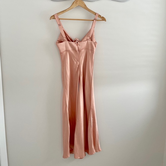 Satin pink Midi Dress - Picture 4 of 5